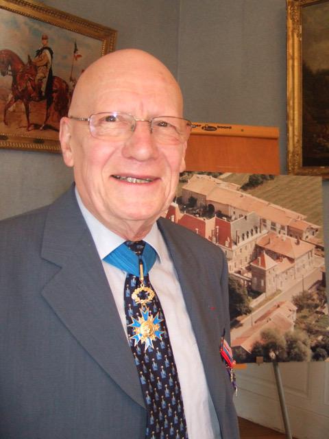 Hommage au colonel Pierre Geoffroy